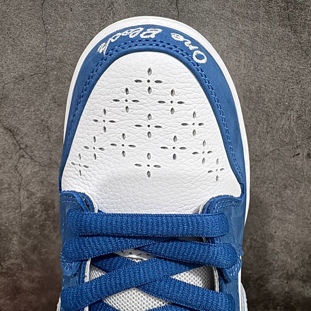Dunk SB Born x Raised One Block At A Time