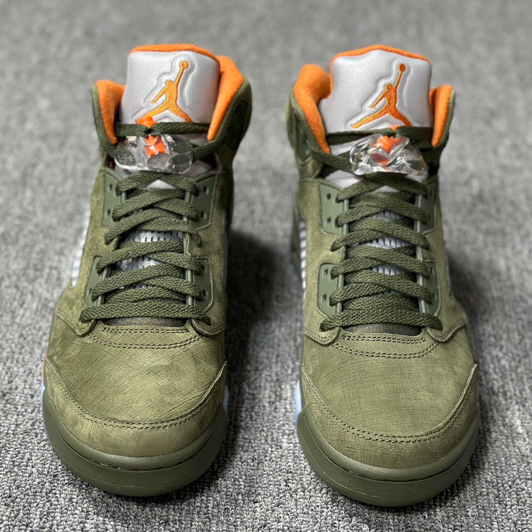 AJ 5 Retro Olive