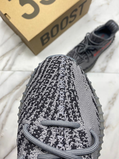 Boost 350 Beluga