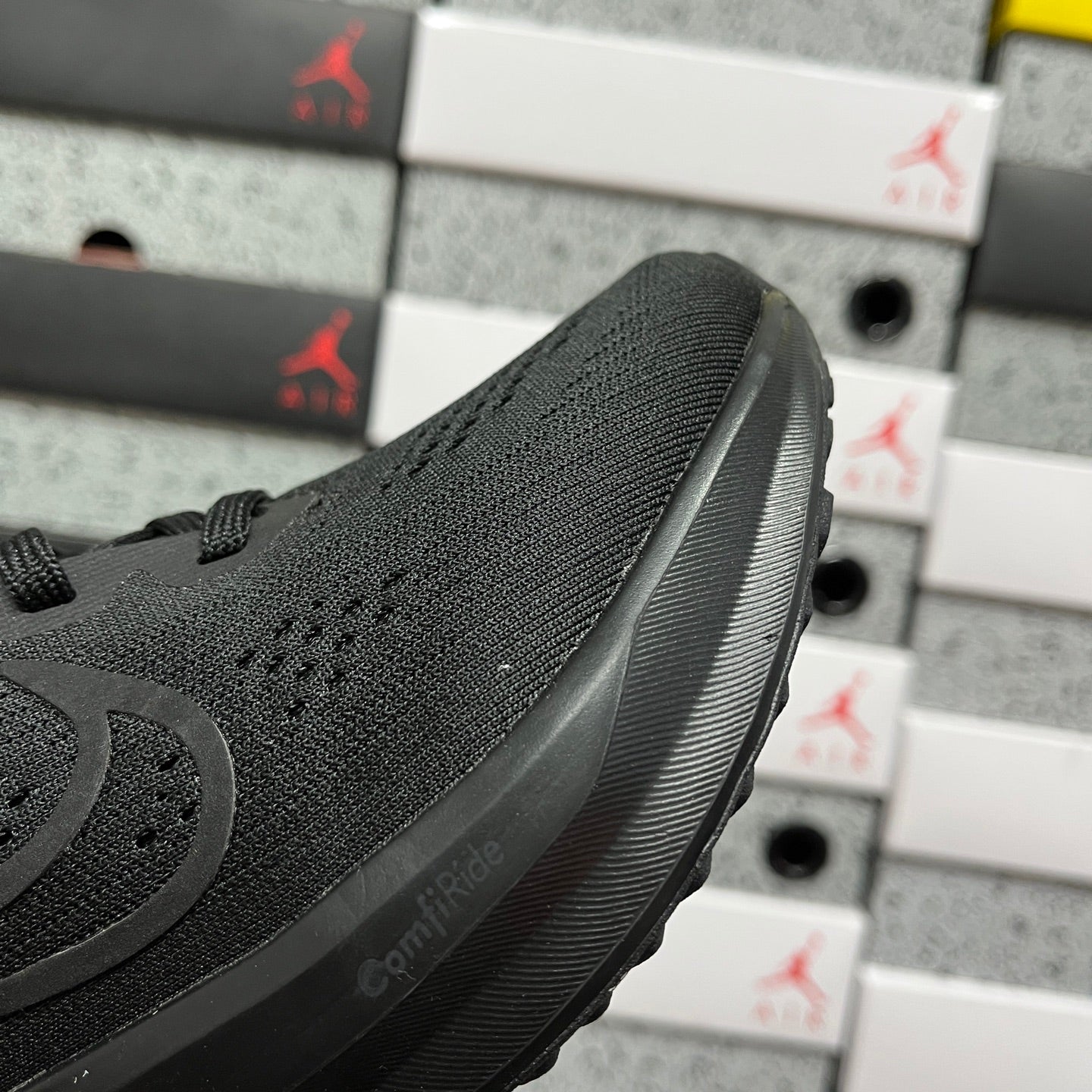 Quest 6 Black