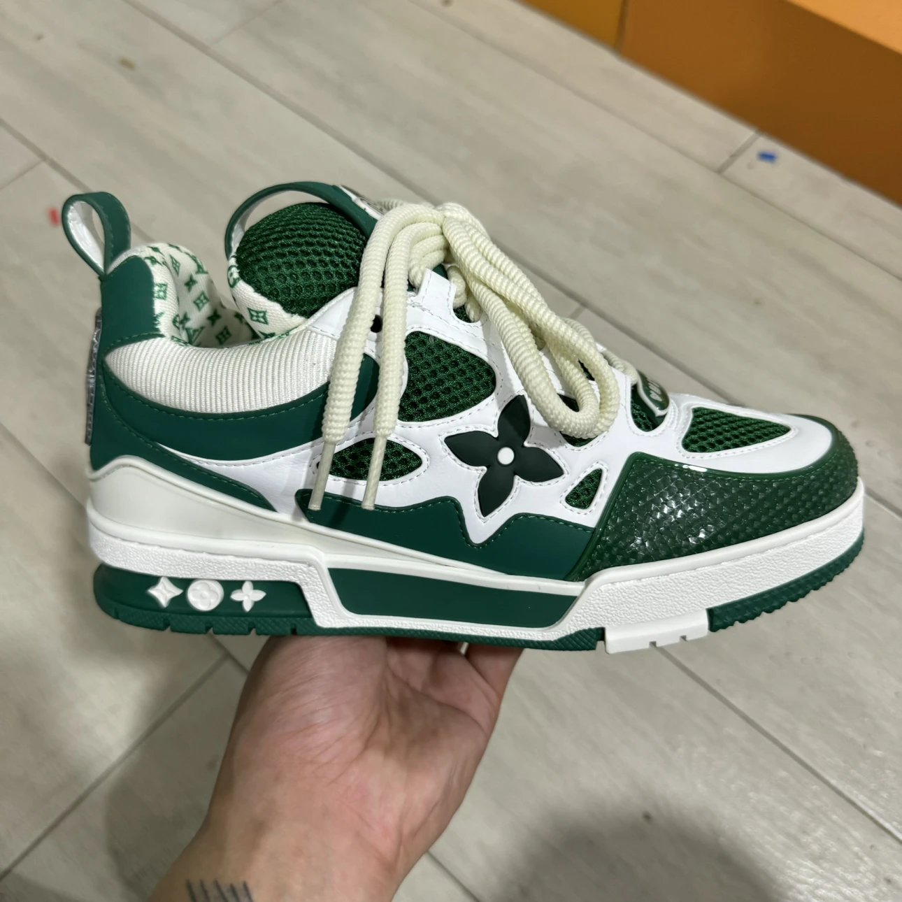 Aware Skate Green and White
