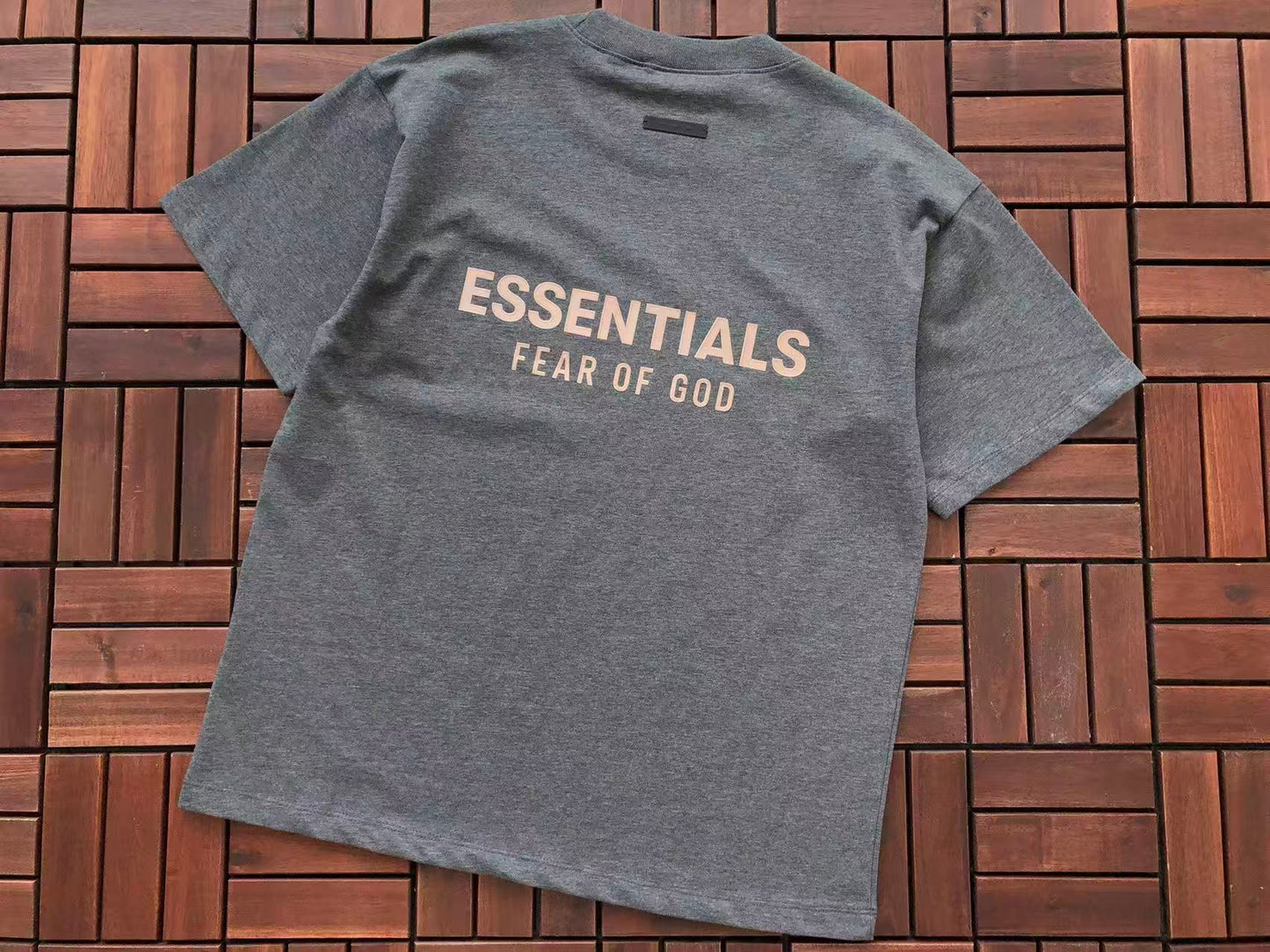 Conjuntos Essentials