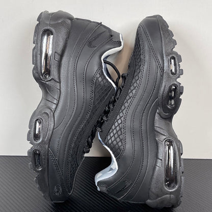 95 Corteiz Pure Black