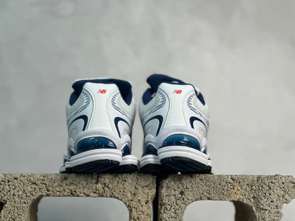 2000 White and Blue