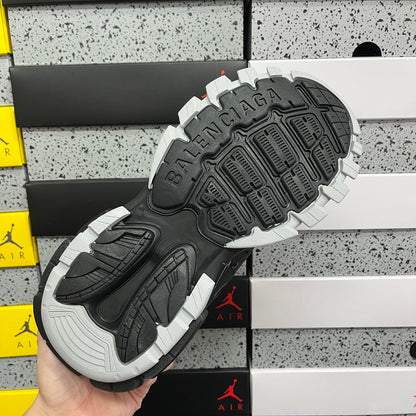 BLG Track Black Silver