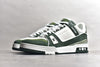 Trainer White and Olive