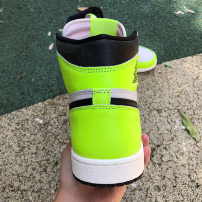 AJ1 High Volt