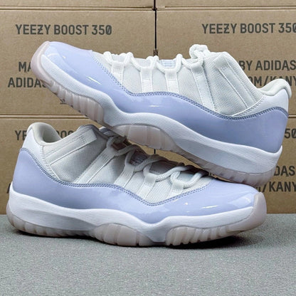 AJ11 Low Pure Violet