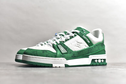 Trainer White and Green