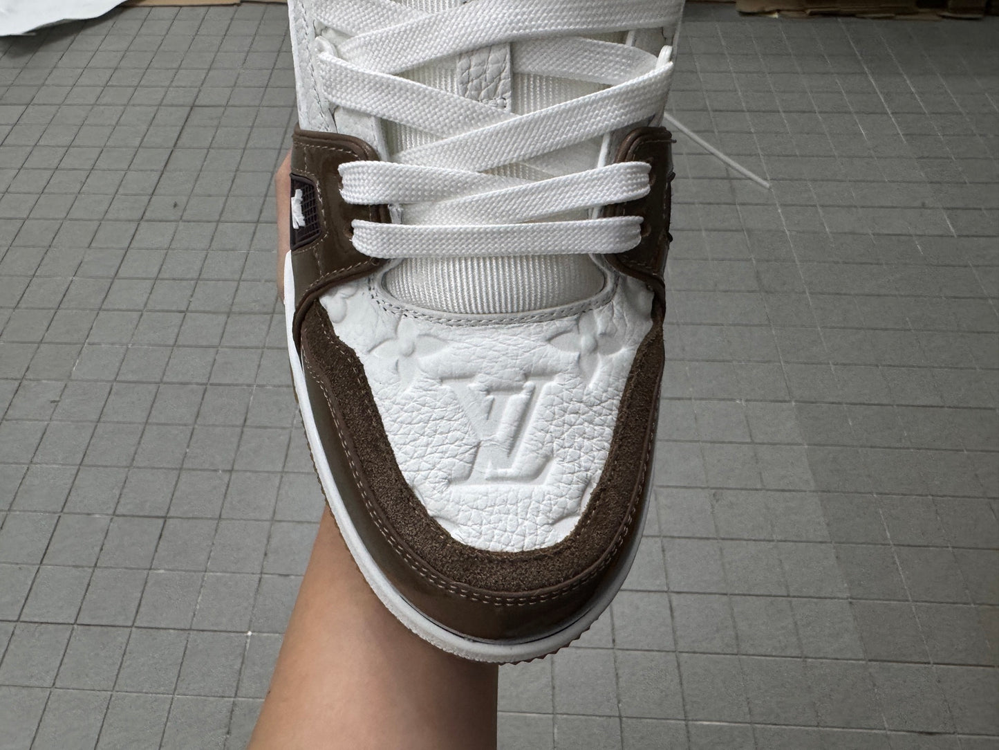 Trainer White and Brown