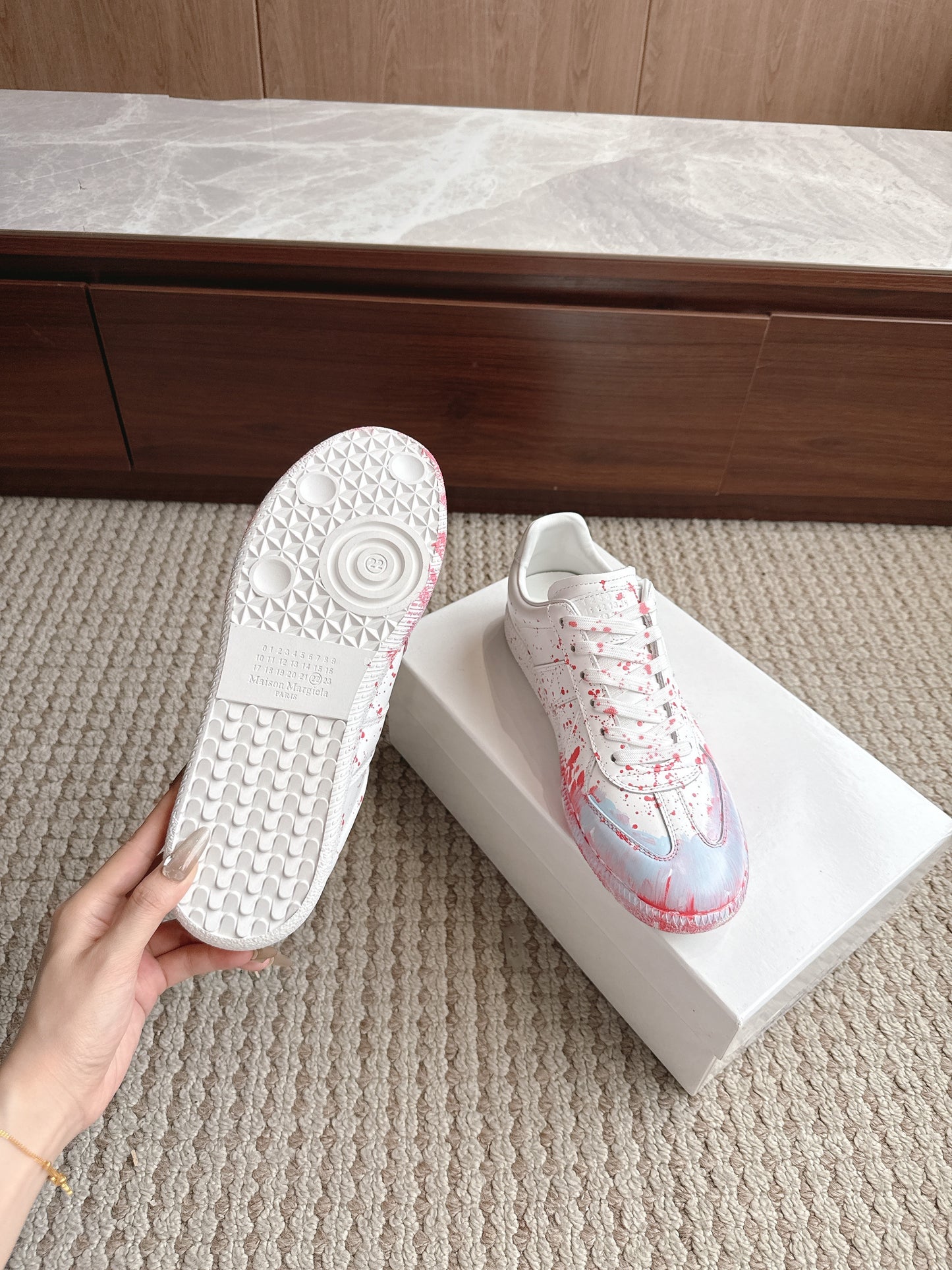 Maison Paint Pink LIght Blue Sole