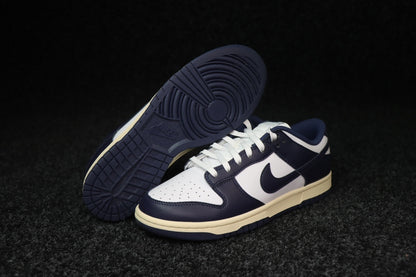 Dunk SP Midnight Navy and White