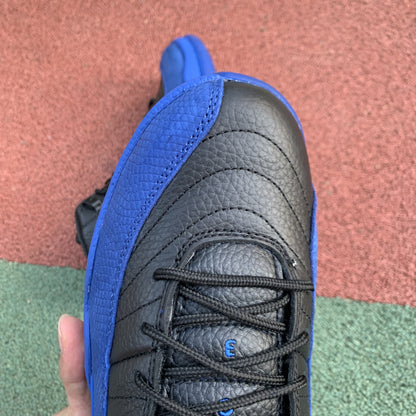 12 Royal