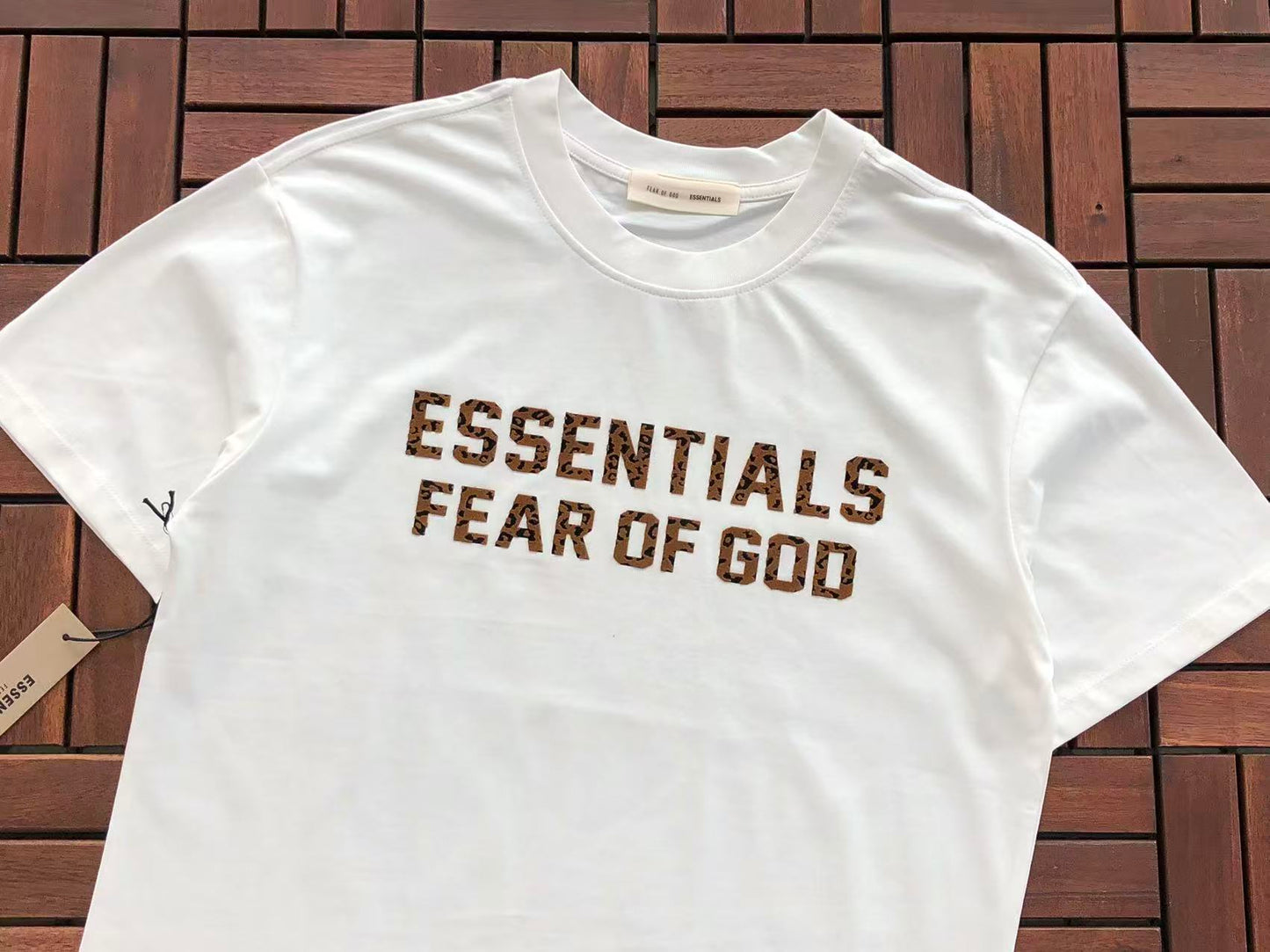 T-Shirts ESSENT