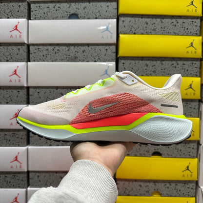 Air Zoom Pegasus 41 Summit White/Bright Crimson