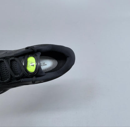 AC Runner Black