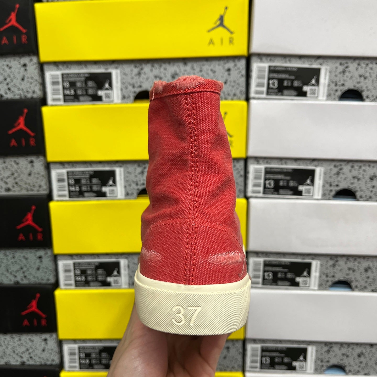 BLG Paris High Destroyed Red