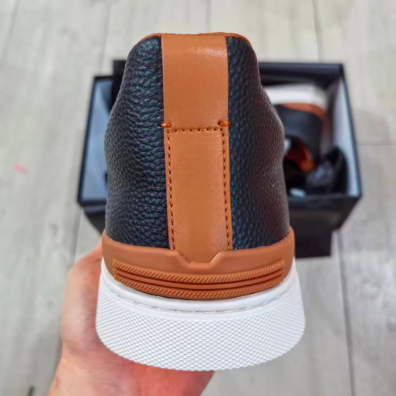 Zegna Preto e Bege