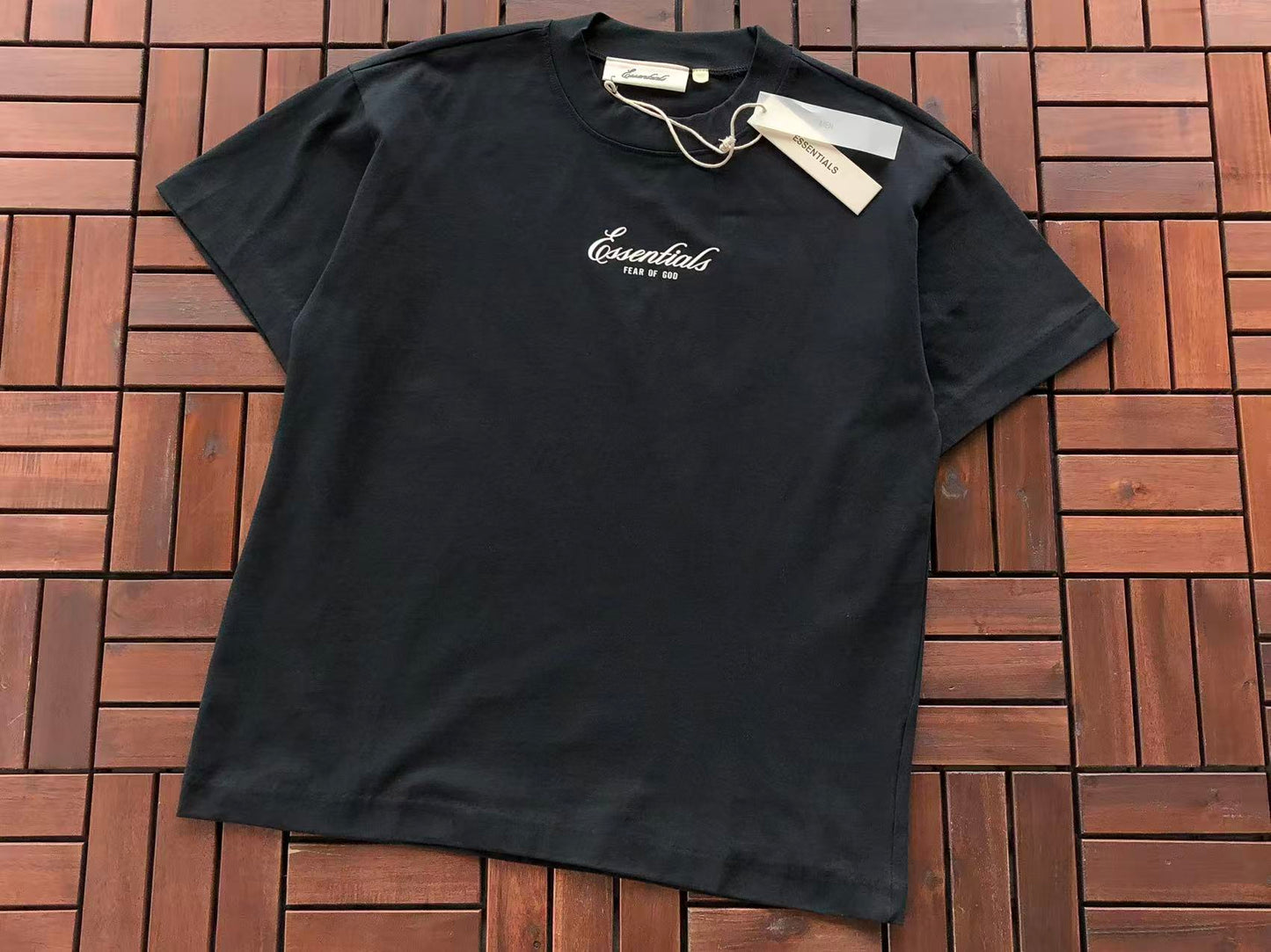 T-Shirts ESSENT