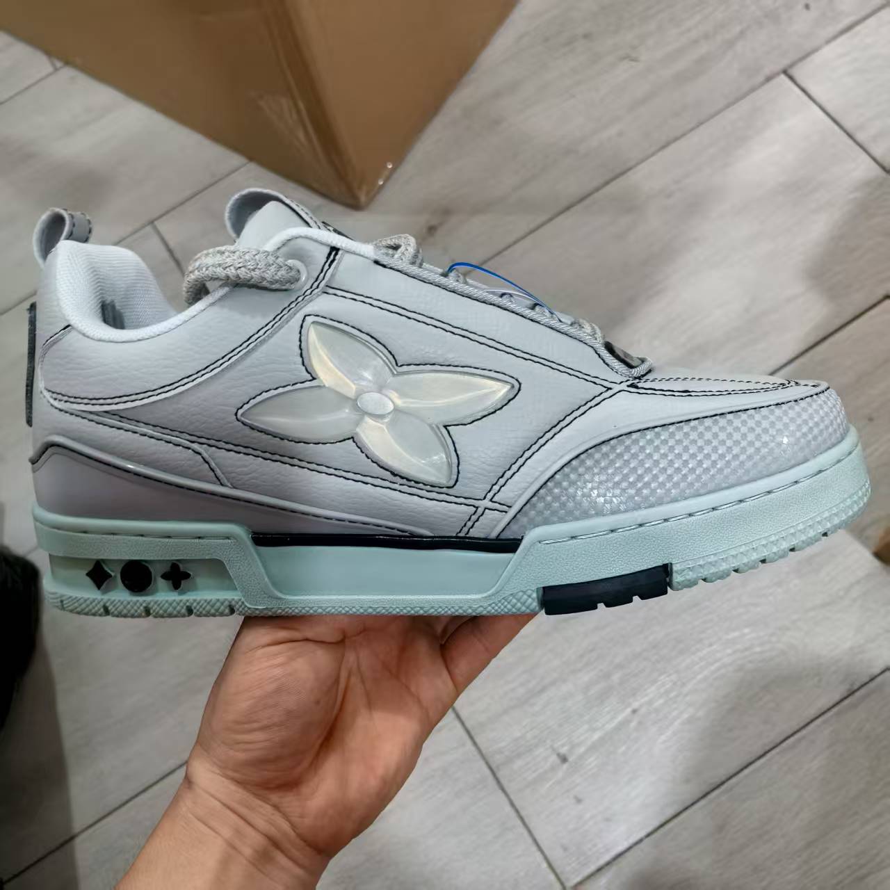 Skate Silver