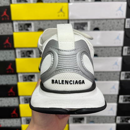 BLG Circuit White/Grey