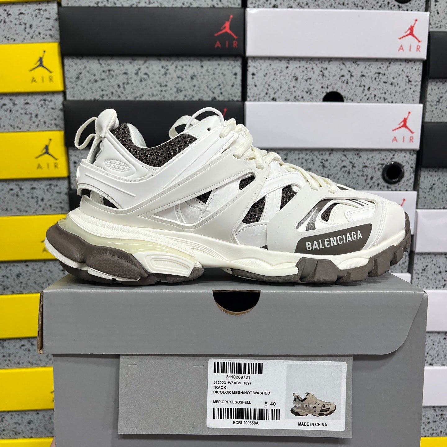 BLG Track White & Brown