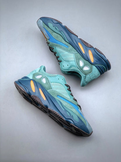 700 Faded Azure