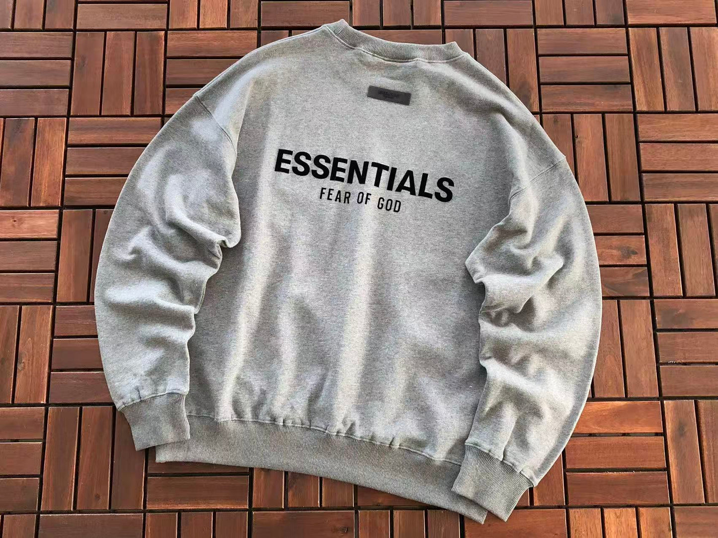 Camisolas Essentials