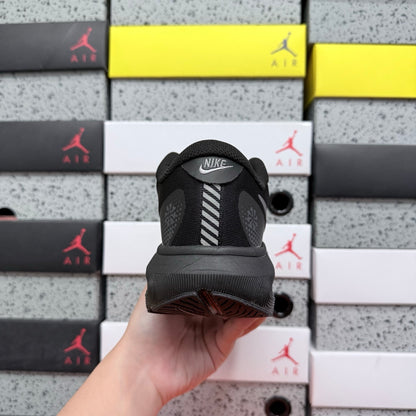Nk Air Alphazoom Black