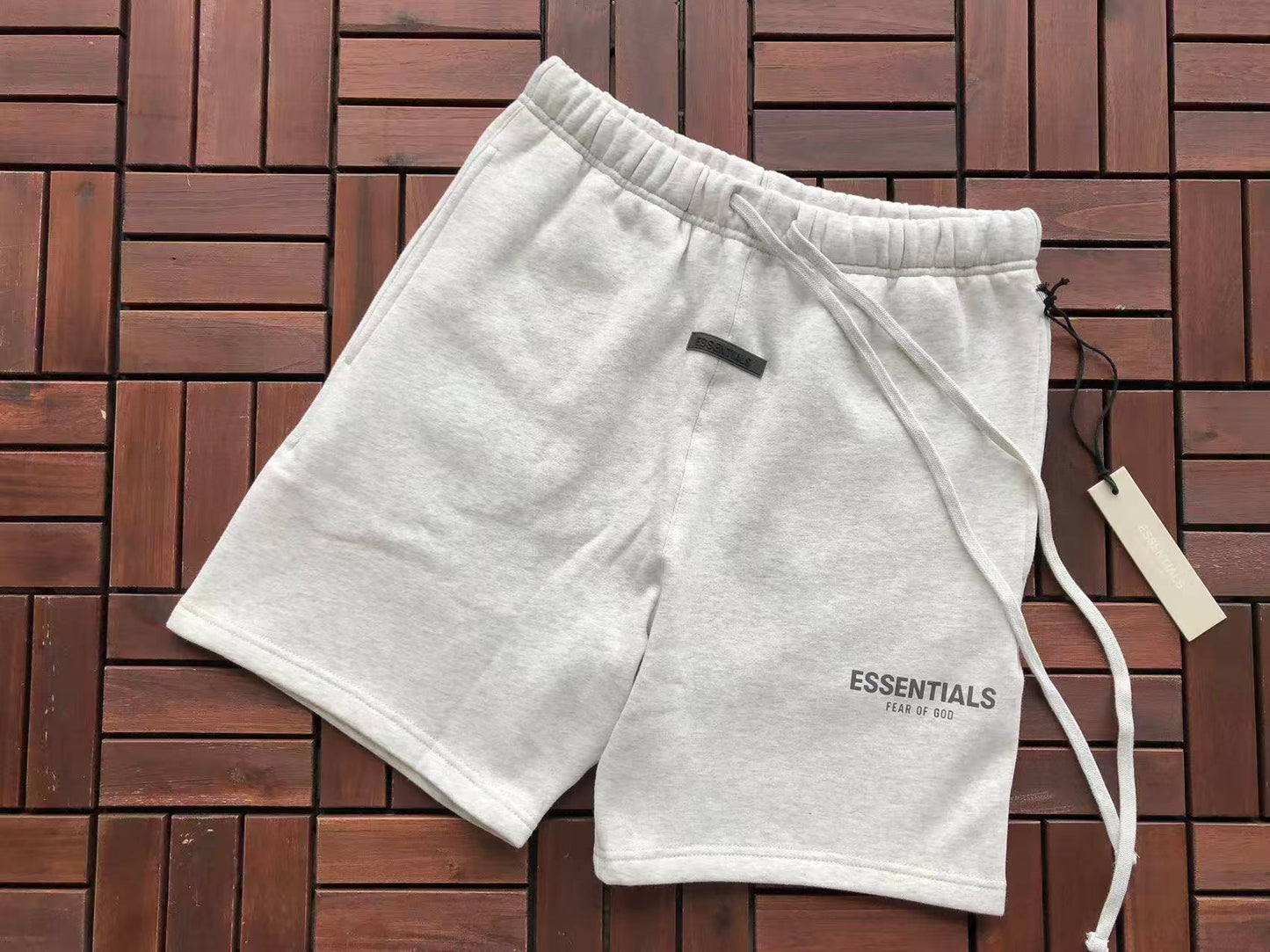 Conjuntos Essentials