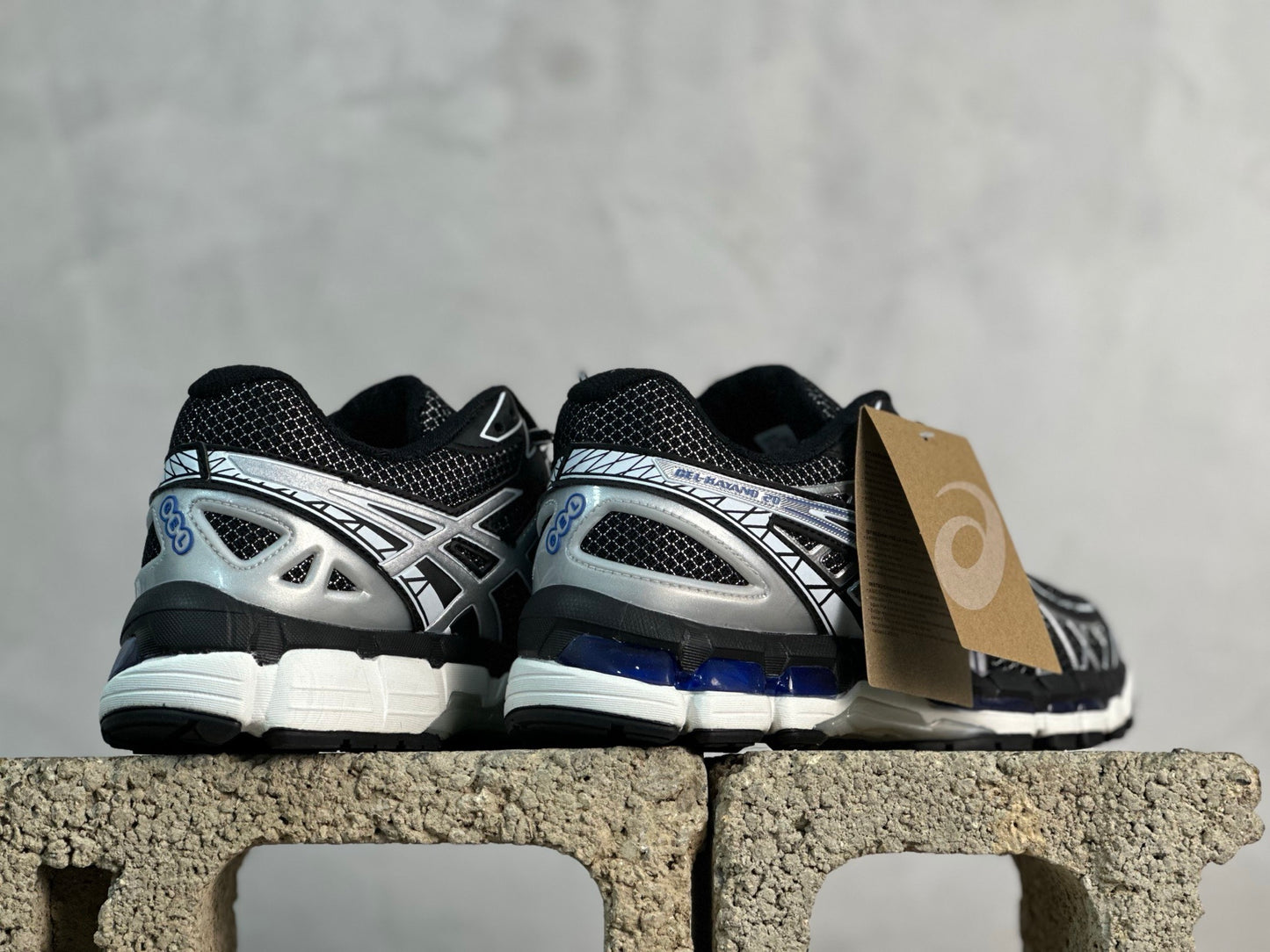 Gel-Kayano 20 Black/Blue