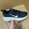 Vomero 18 Black/White