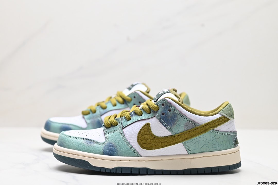 Dunk Low Camaleão
