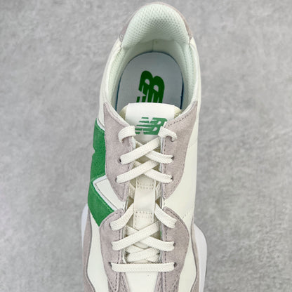 327 White and Green