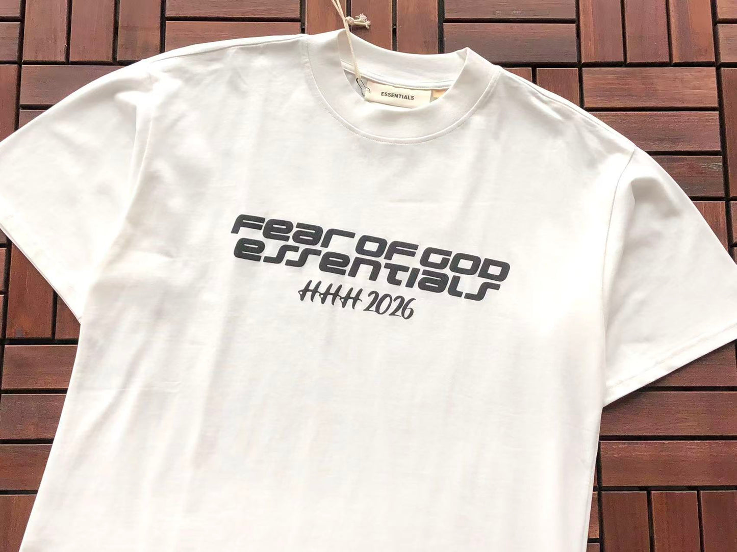 T-Shirts ESSENT