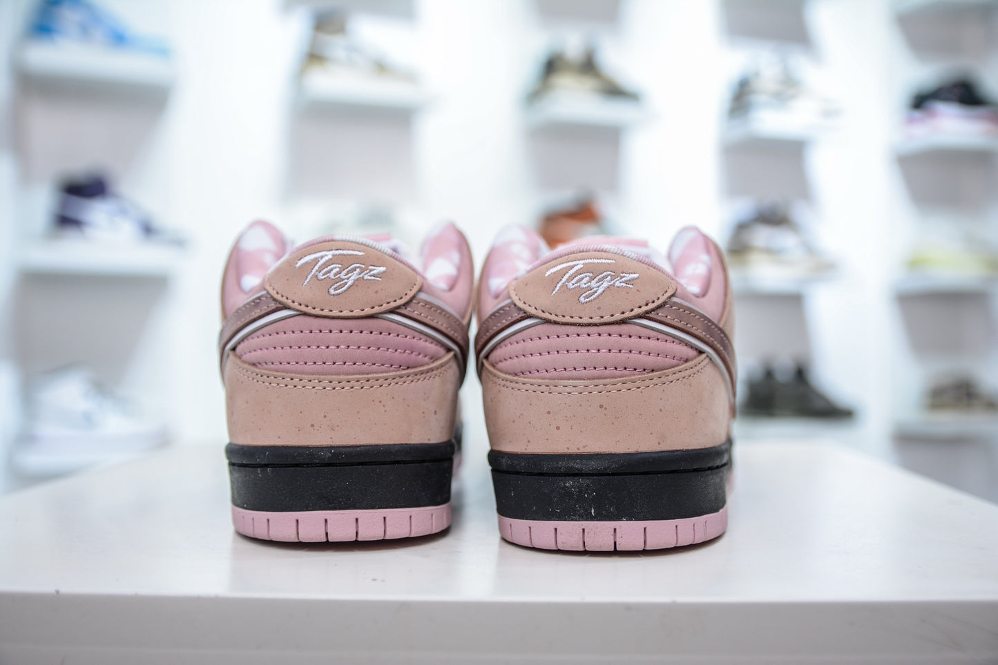 Dunk SB Pink Lobster