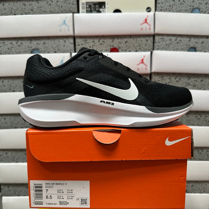 Winflo 11 Black/White