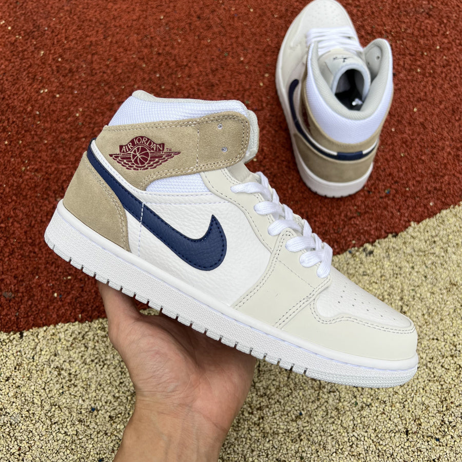 AJ1 MID Tan Suede