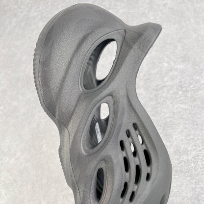 Foam Runner Onyx