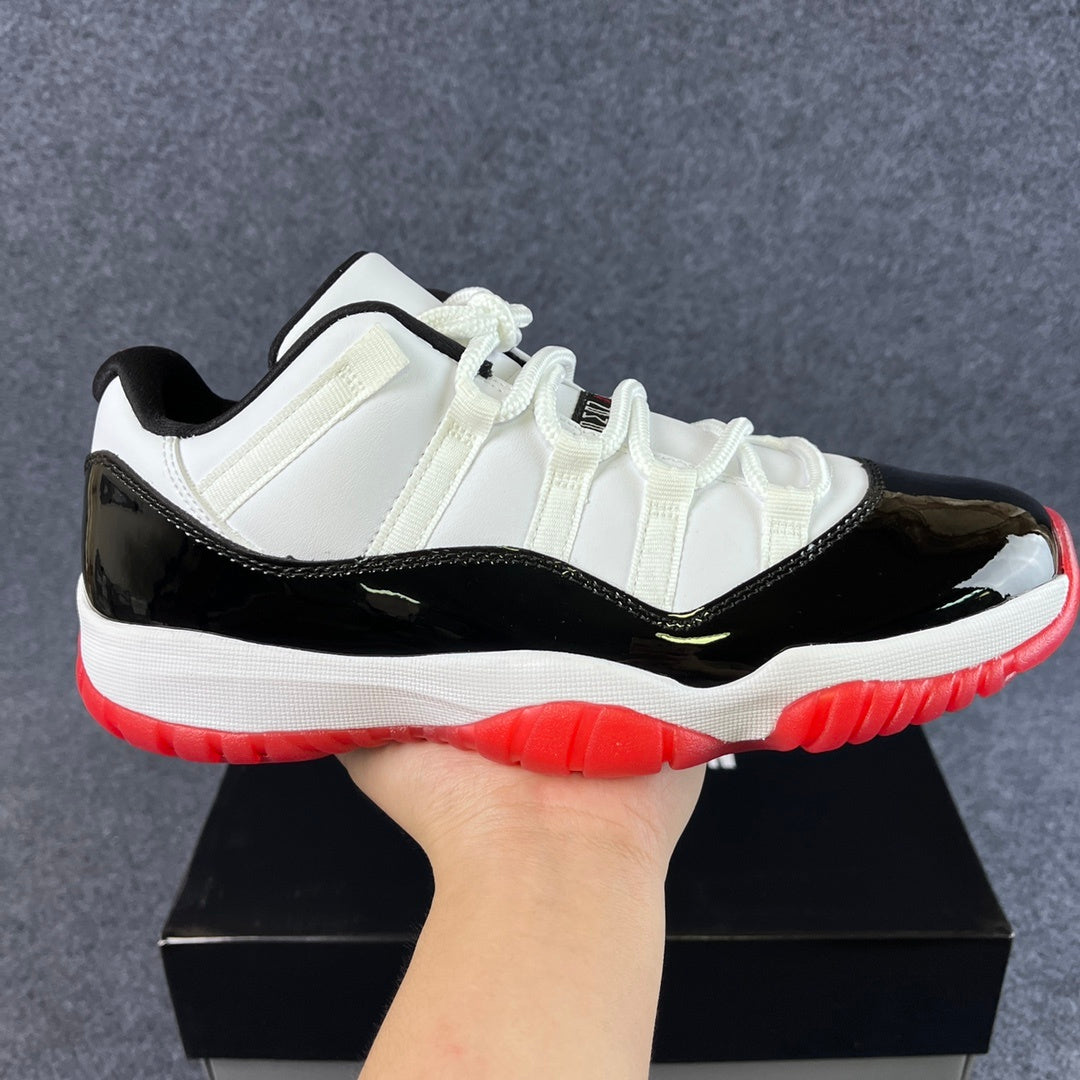 AJ11 Retro Low Concored Red
