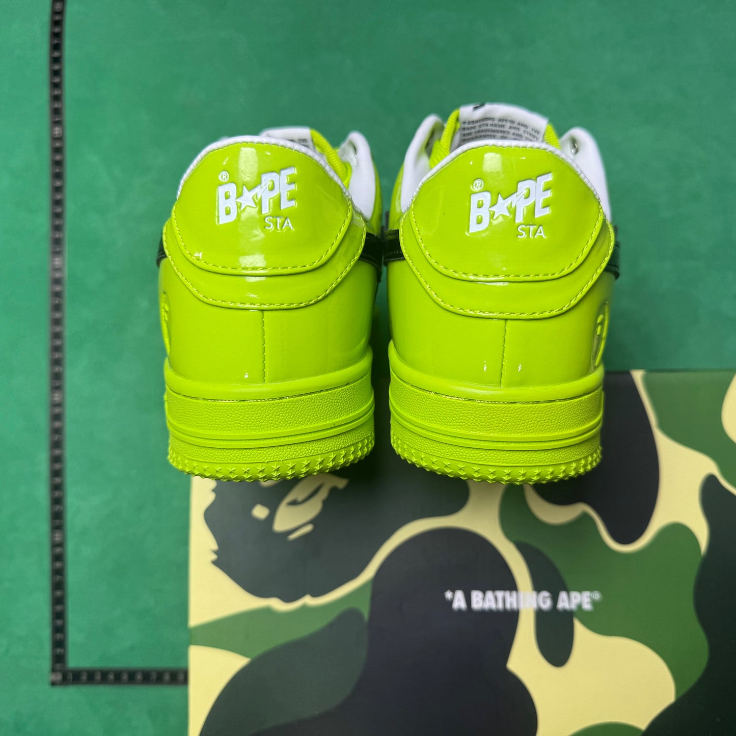Bape STA Low Verde Fluorescente