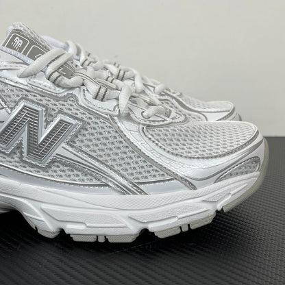 740 Triple White / Silver