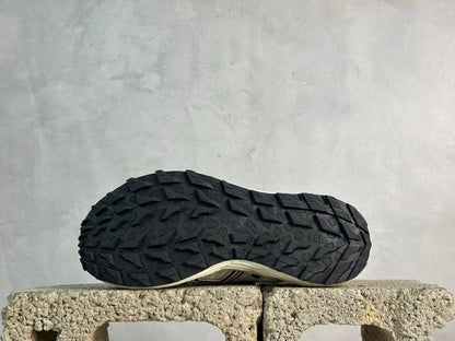 GEL-SONOMA TR White/Black