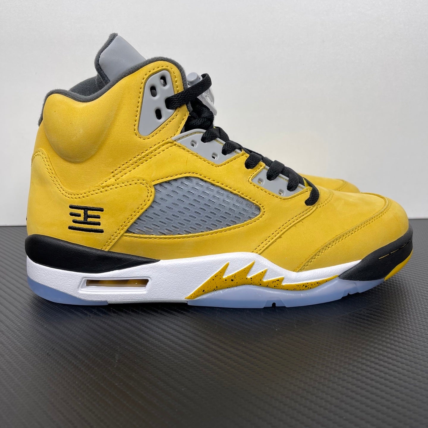 AJ 5 Tokyo T23