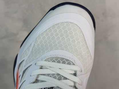 Gel-Tactic 12 White/Blue/Orange
