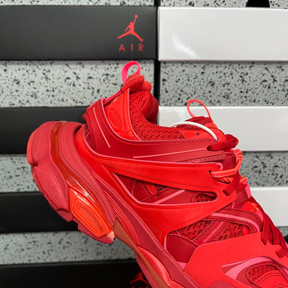 BLG Track Triple Red