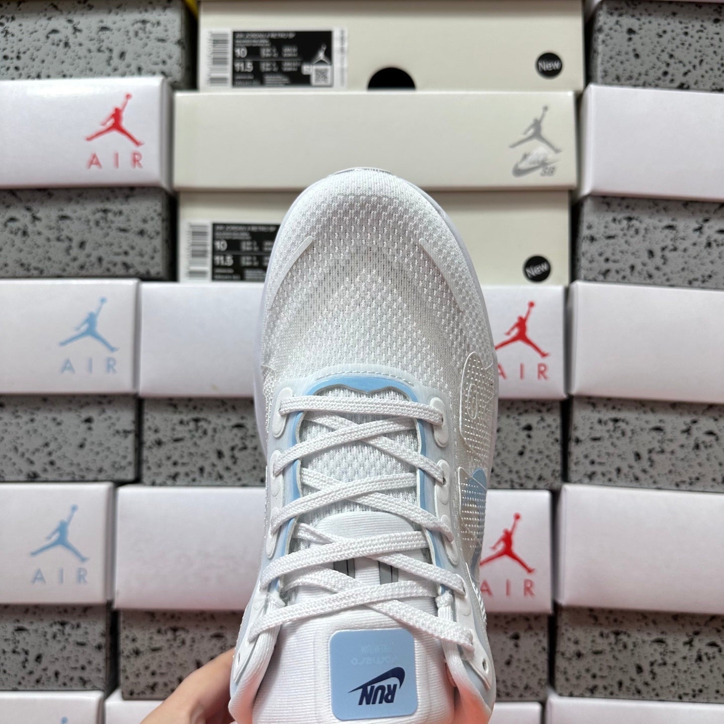 Vomero Premium White/Blue