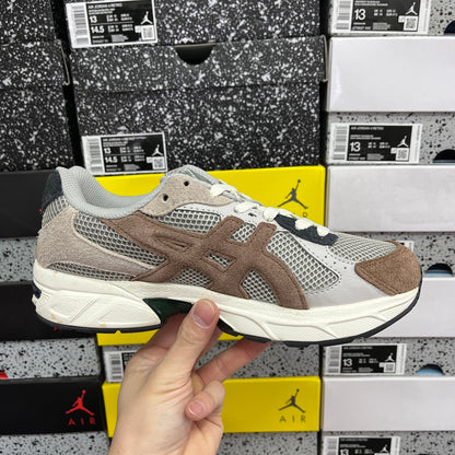 Gel-1130 Grey/Mink