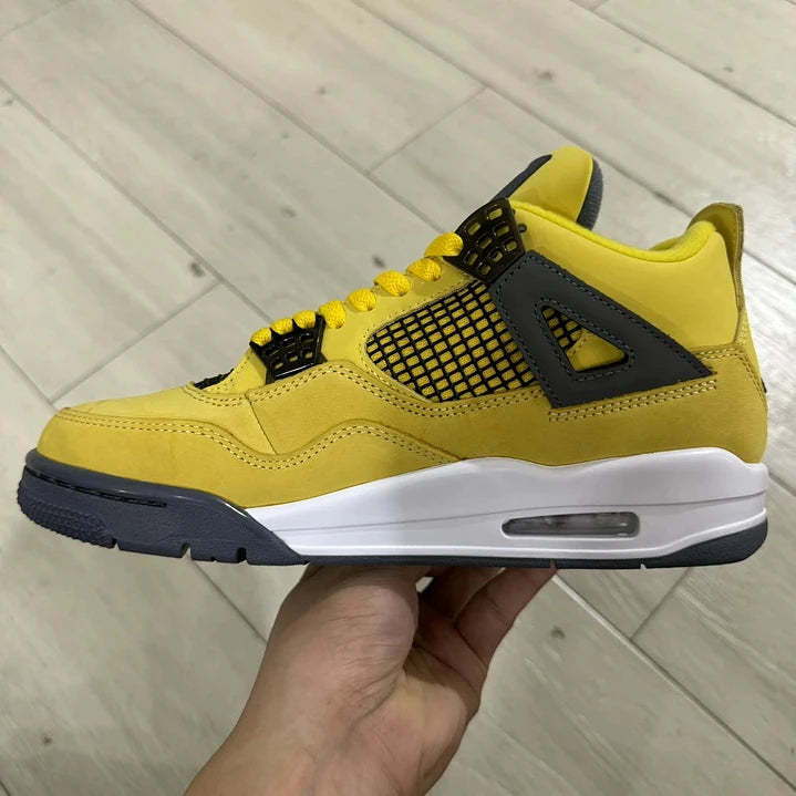 AJ4 Retro Lightning