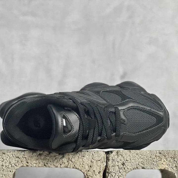NB 9060 Triple Black